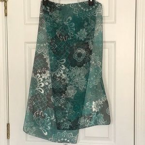 Teal lightweight scarf